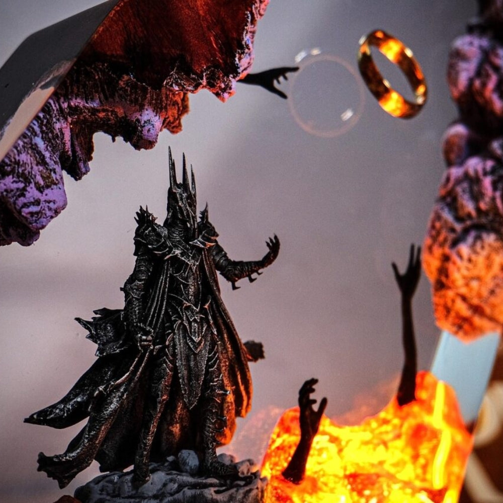 Sauron Resin Lampe